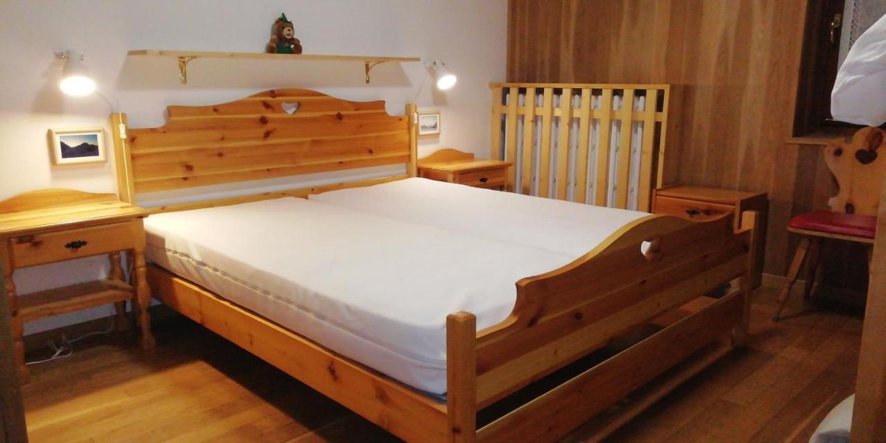 Casamau Trilo Apartment Campitello di Fassa Luaran gambar