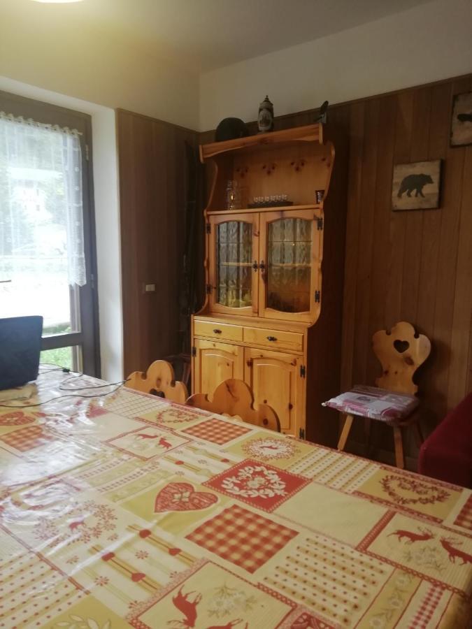 Casamau Trilo Apartment Campitello di Fassa Luaran gambar