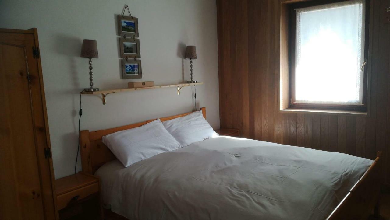 Casamau Trilo Apartment Campitello di Fassa Luaran gambar